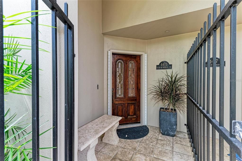 For Sale: $10,900,000 (8 beds, 8 baths, 5886 Square Feet)