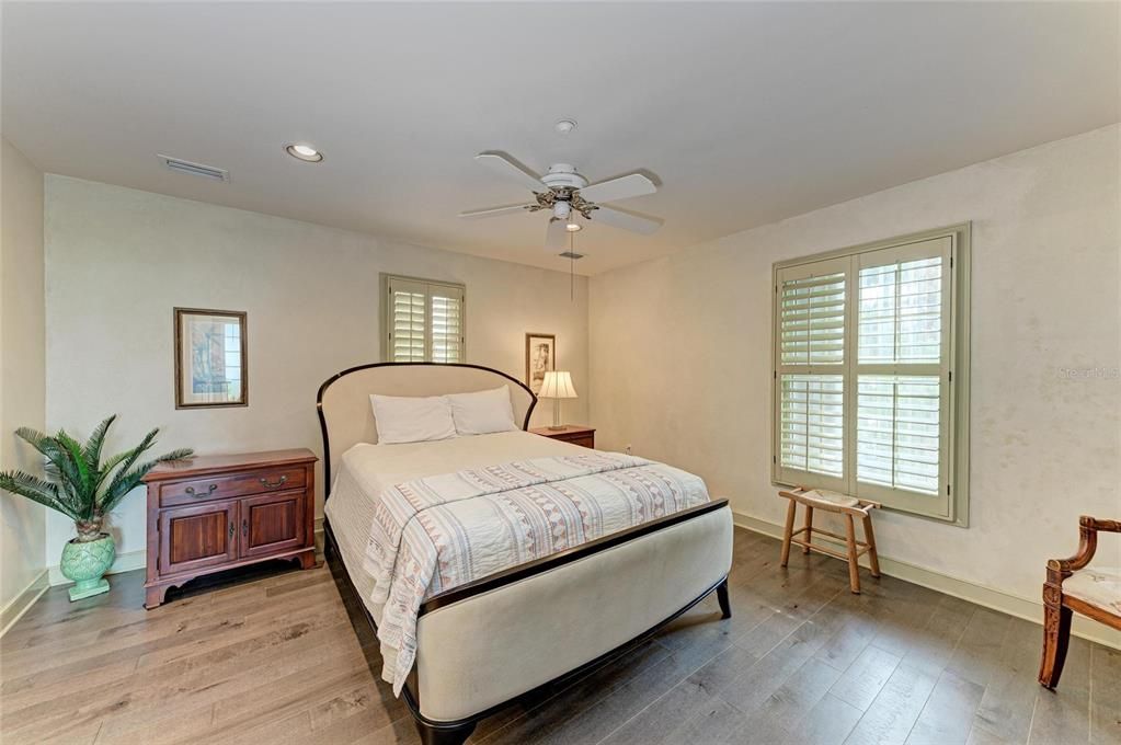 For Sale: $10,900,000 (8 beds, 8 baths, 5886 Square Feet)