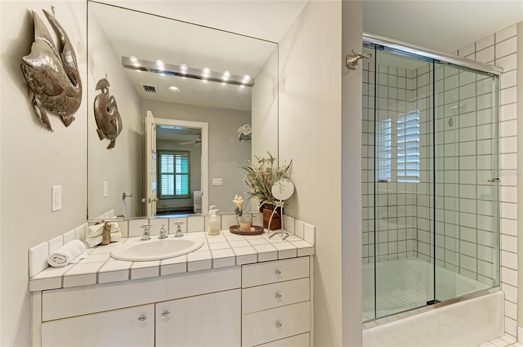 For Sale: $10,900,000 (8 beds, 8 baths, 5886 Square Feet)