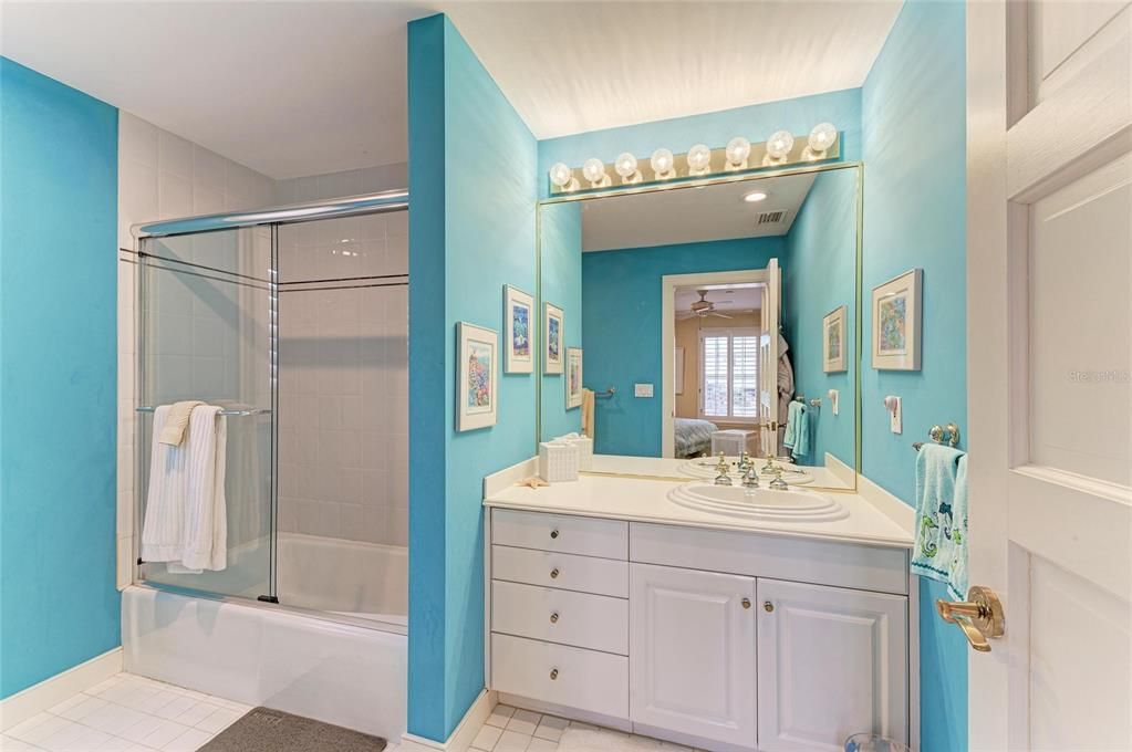 For Sale: $10,900,000 (8 beds, 8 baths, 5886 Square Feet)