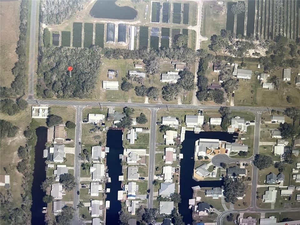 待售: $82,900 (0.99 acres)