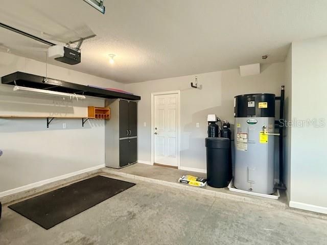 For Sale: $415,000 (3 beds, 2 baths, 2017 Square Feet)