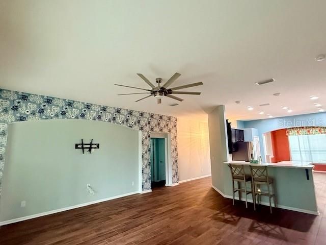 For Sale: $415,000 (3 beds, 2 baths, 2017 Square Feet)