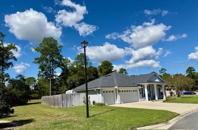 На продажу: $415,000 (3 спален, 2 ванн, 2017 Квадратных фут)