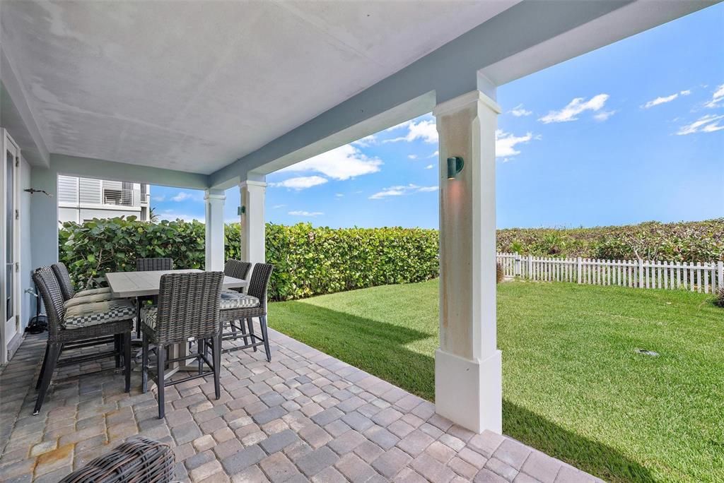 For Sale: $4,650,000 (5 beds, 5 baths, 4436 Square Feet)