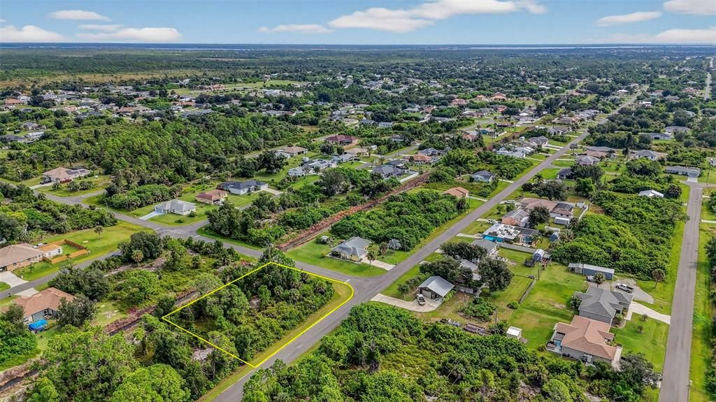 Под контрактом: $45,000 (0.49 acres)