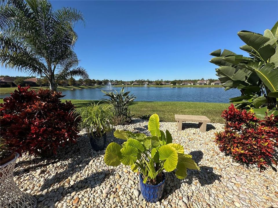 Под контрактом: $435,000 (3 спален, 2 ванн, 1586 Квадратных фут)