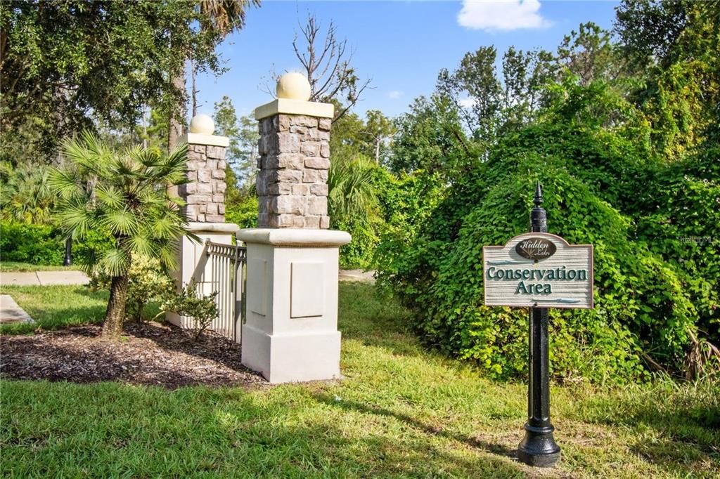 Под контрактом: $435,000 (3 спален, 2 ванн, 1586 Квадратных фут)