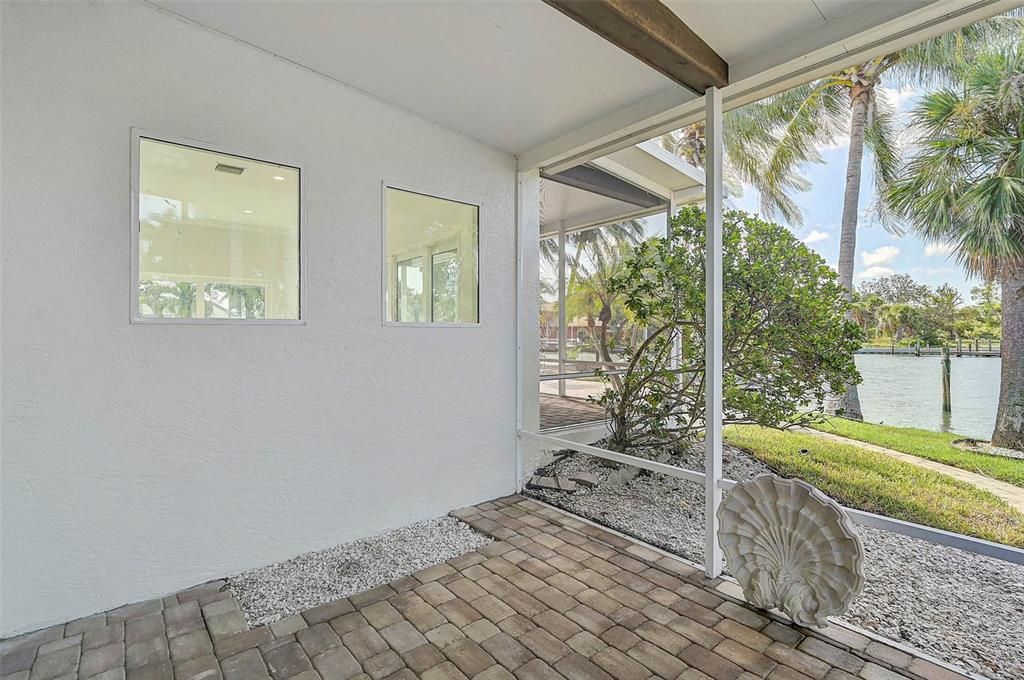 Activo con contrato: $2,795,000 (3 camas, 3 baños, 4399 Pies cuadrados)