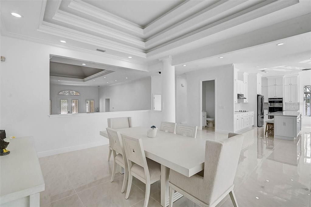 Activo con contrato: $2,795,000 (3 camas, 3 baños, 4399 Pies cuadrados)