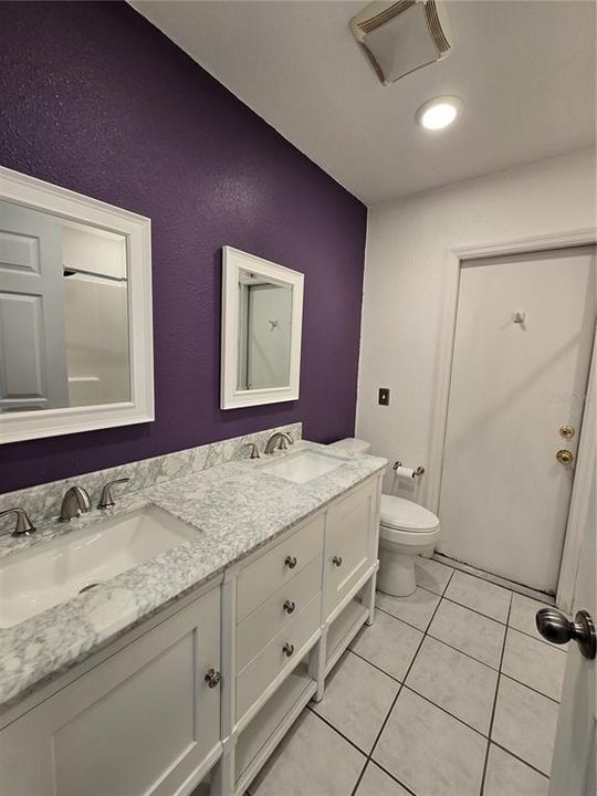 For Rent: $2,500 (5 beds, 2 baths, 1995 Square Feet)