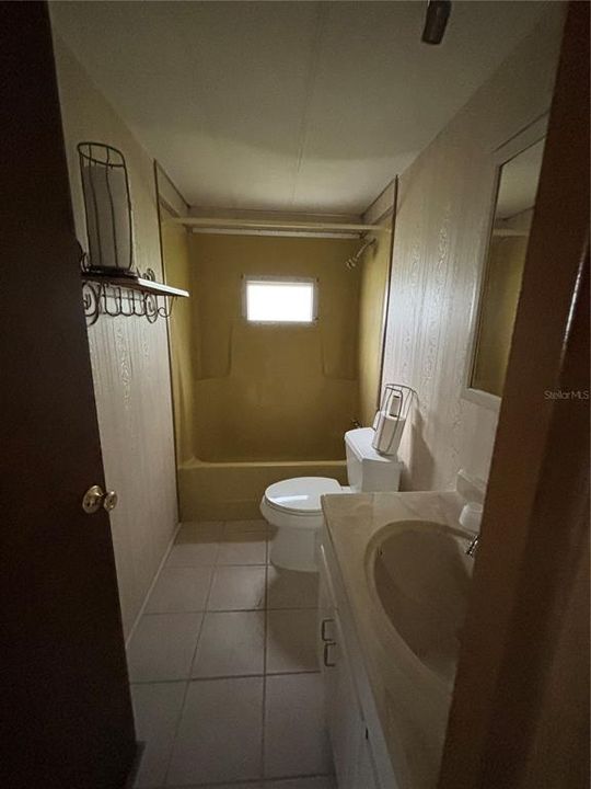 For Sale: $89,500 (2 beds, 2 baths, 1044 Square Feet)