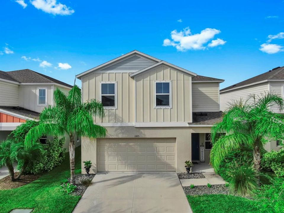 待售: $389,900 (4 贝兹, 2 浴室, 2226 平方英尺)