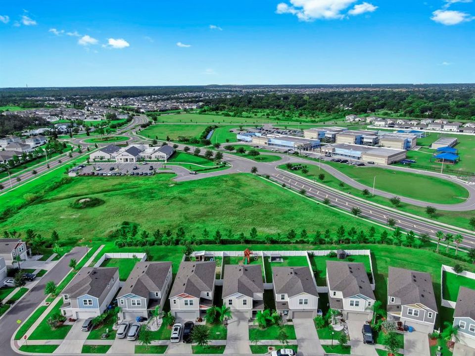 待售: $389,900 (4 贝兹, 2 浴室, 2226 平方英尺)