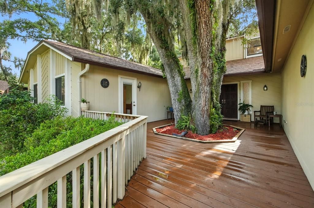 For Sale: $374,000 (4 beds, 3 baths, 2860 Square Feet)