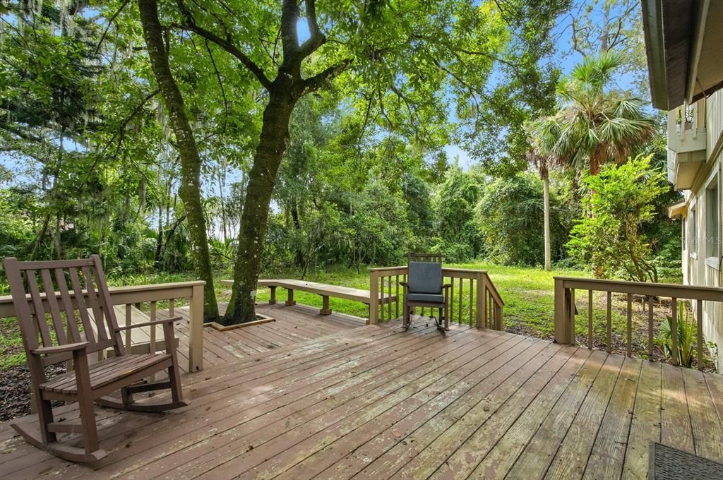 For Sale: $374,000 (4 beds, 3 baths, 2860 Square Feet)