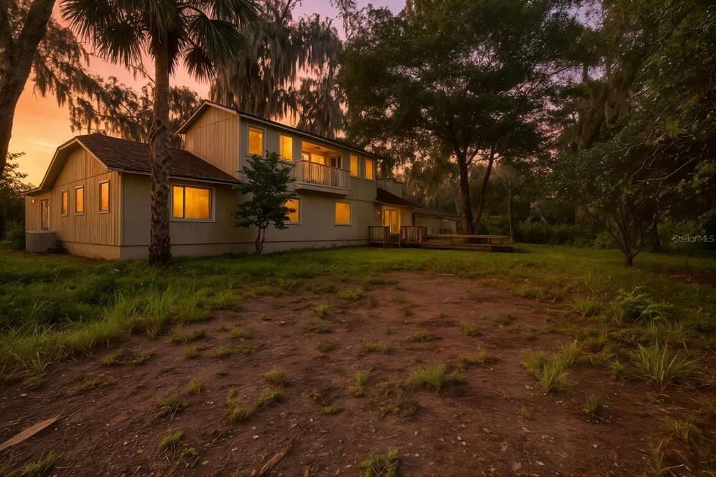 For Sale: $374,000 (4 beds, 3 baths, 2860 Square Feet)