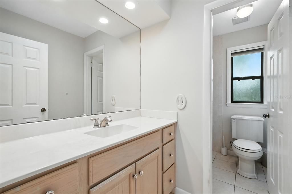 For Sale: $374,000 (4 beds, 3 baths, 2860 Square Feet)