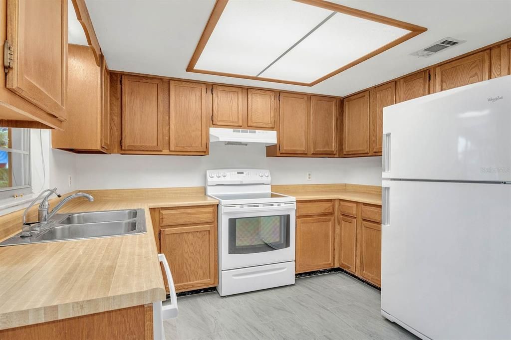 En Renta: $1,800 (3 camas, 2 baños, 1092 Pies cuadrados)