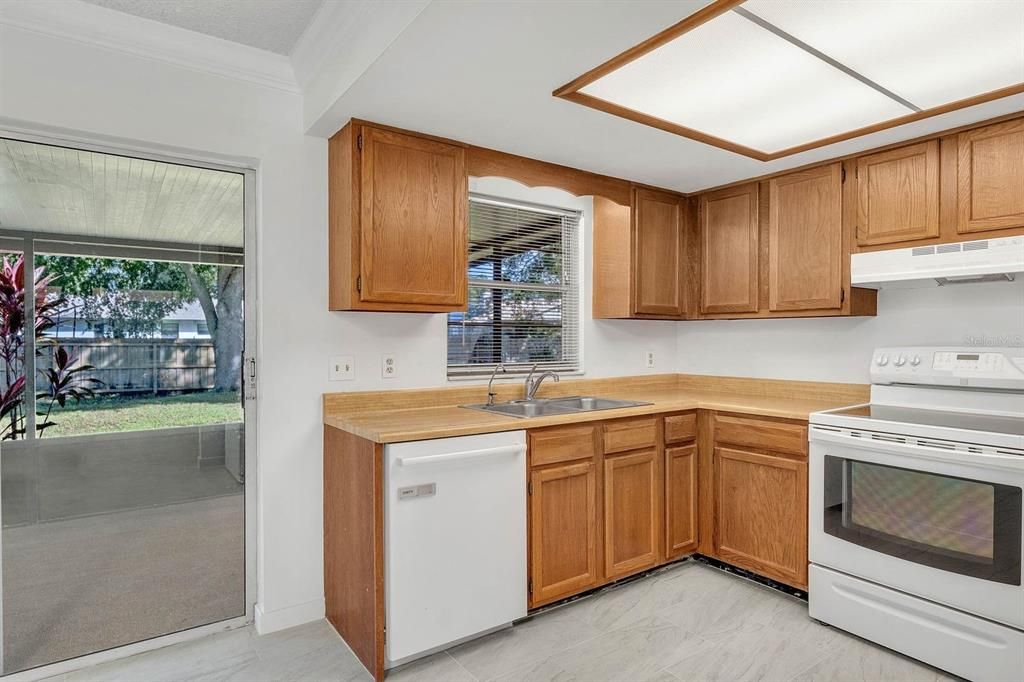 En Renta: $1,800 (3 camas, 2 baños, 1092 Pies cuadrados)