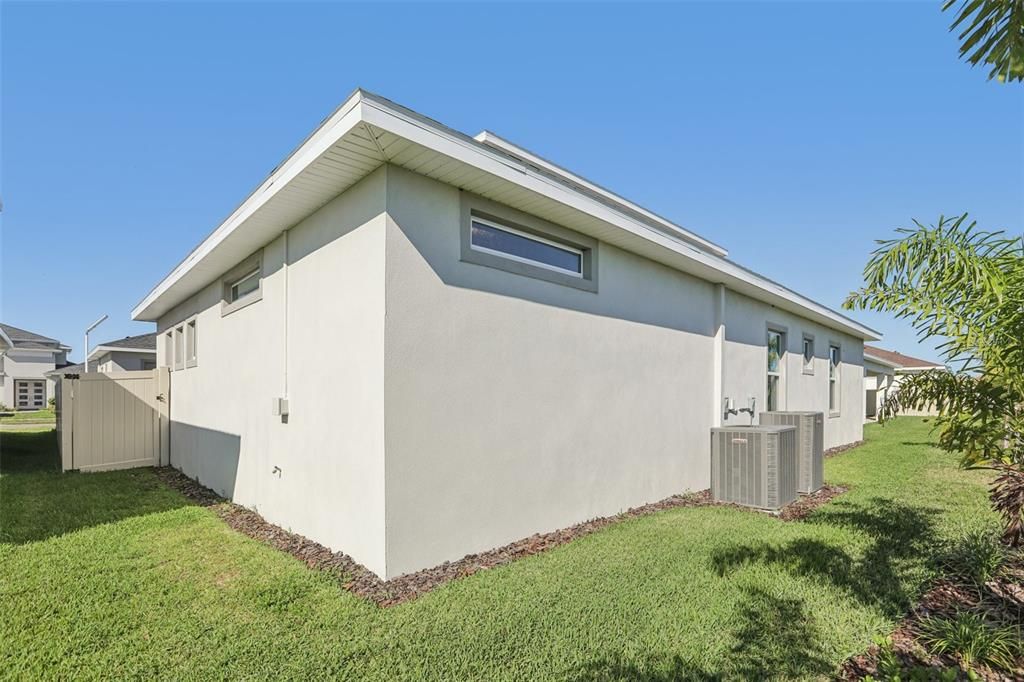 Active With Contract: $664,999 (4 beds, 3 baths, 2902 Square Feet)