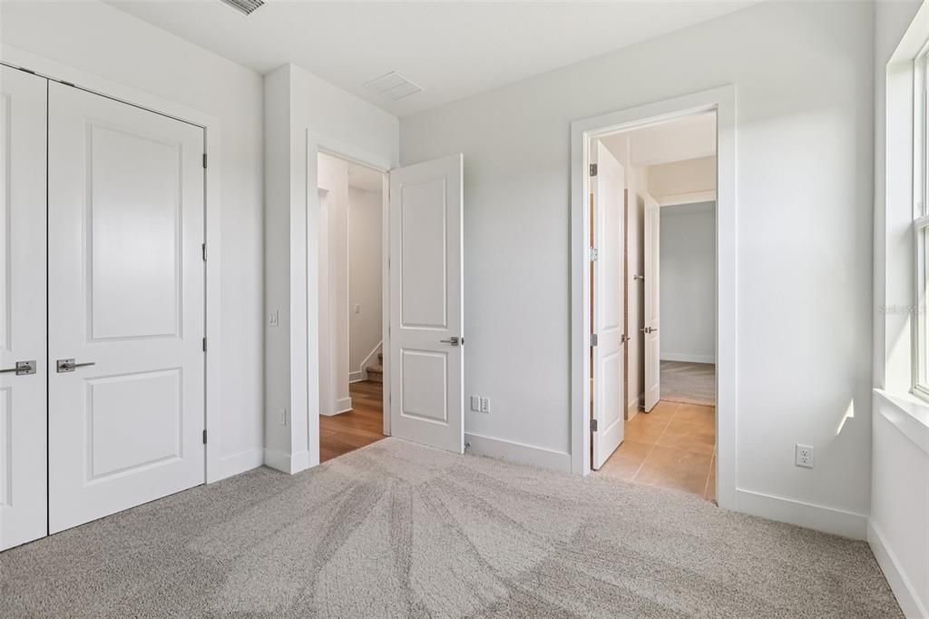 Active With Contract: $664,999 (4 beds, 3 baths, 2902 Square Feet)