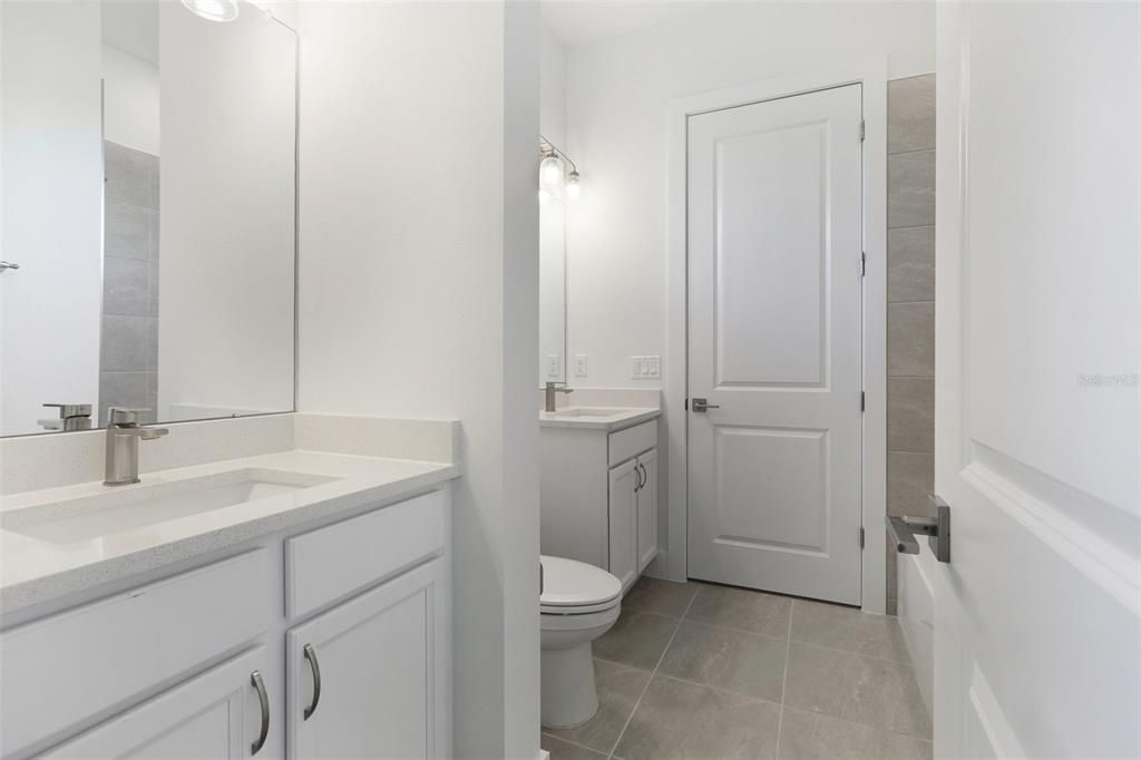 Active With Contract: $664,999 (4 beds, 3 baths, 2902 Square Feet)