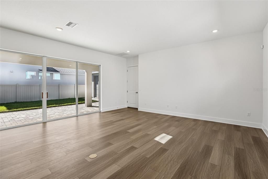 Active With Contract: $664,999 (4 beds, 3 baths, 2902 Square Feet)