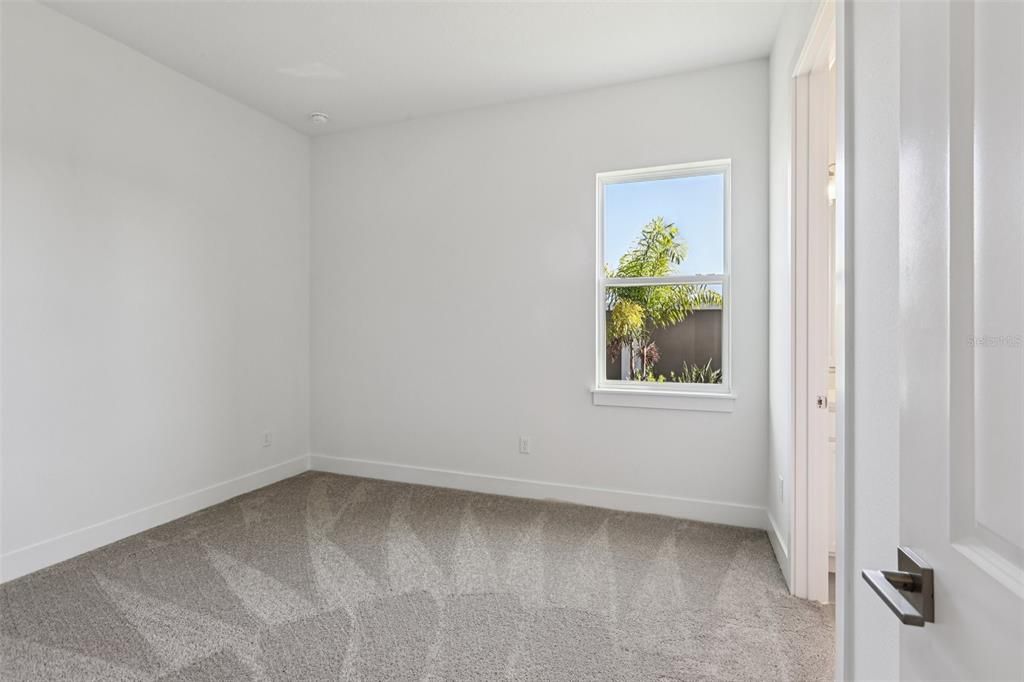 Active With Contract: $664,999 (4 beds, 3 baths, 2902 Square Feet)