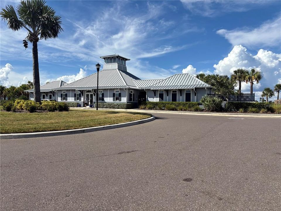 En Venta: $324,500 (3 camas, 2 baños, 1784 Pies cuadrados)