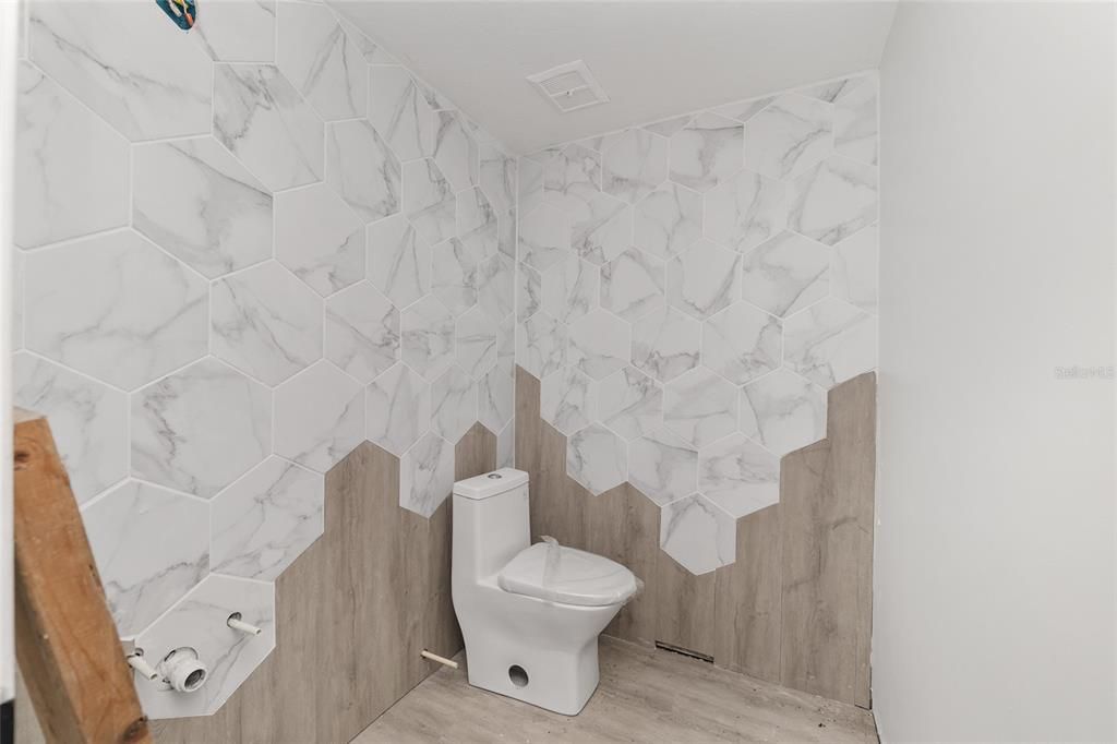 For Sale: $699,000 (5 beds, 3 baths, 3597 Square Feet)