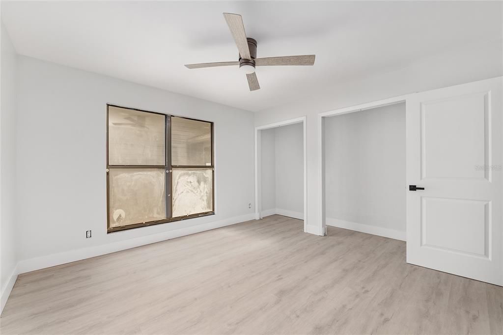 For Sale: $699,000 (5 beds, 3 baths, 3597 Square Feet)