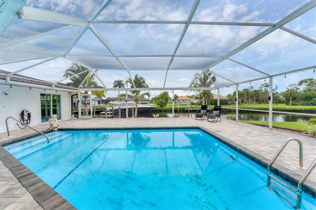 For Sale: $629,000 (4 beds, 3 baths, 2151 Square Feet)