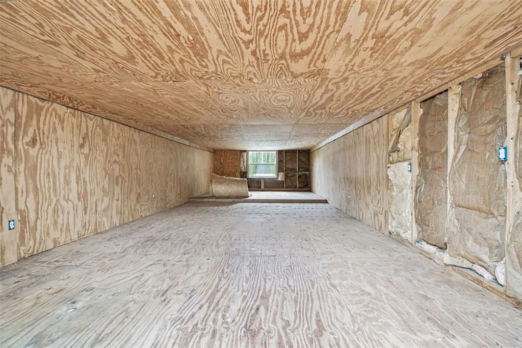 En Venta: $949,900 (4 camas, 3 baños, 2840 Pies cuadrados)