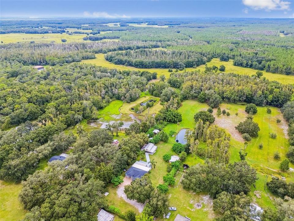 En Venta: $949,900 (4 camas, 3 baños, 2840 Pies cuadrados)