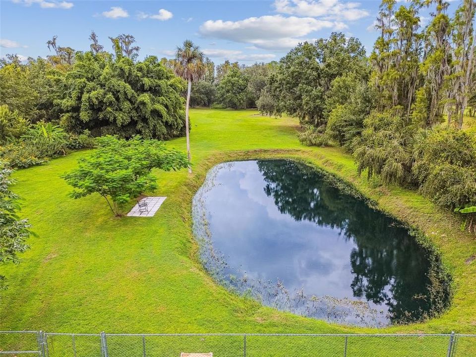 En Venta: $949,900 (4 camas, 3 baños, 2840 Pies cuadrados)