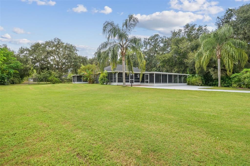 En Venta: $949,900 (4 camas, 3 baños, 2840 Pies cuadrados)