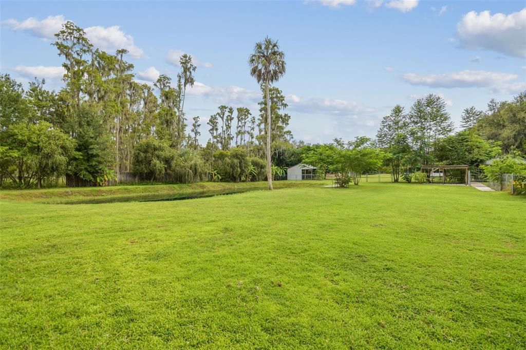 En Venta: $949,900 (4 camas, 3 baños, 2840 Pies cuadrados)