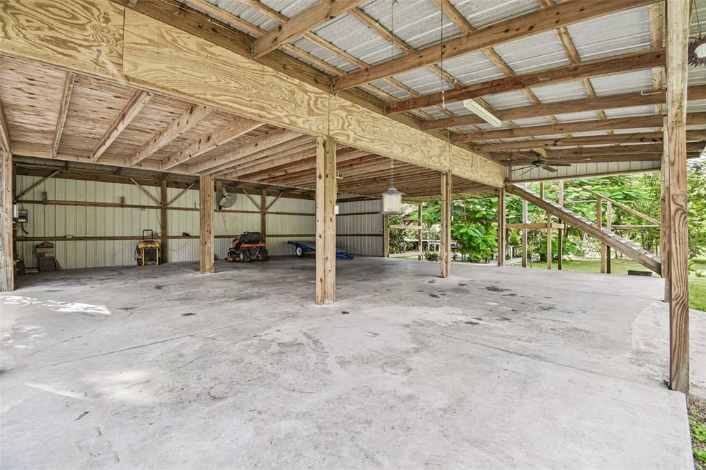 En Venta: $949,900 (4 camas, 3 baños, 2840 Pies cuadrados)