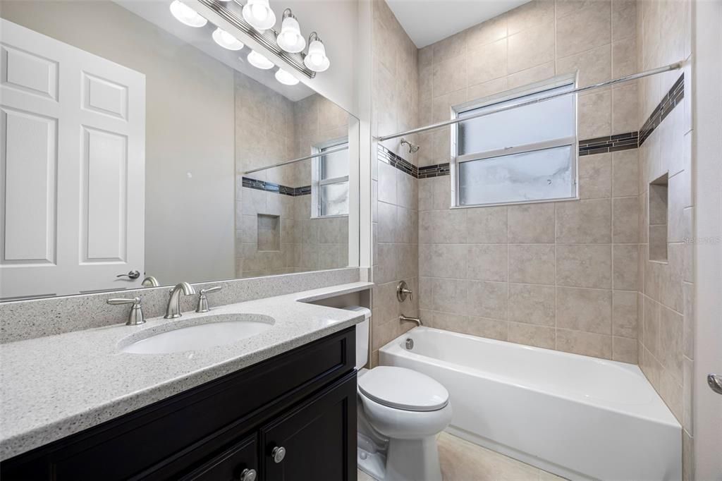 For Sale: $649,900 (3 beds, 3 baths, 2725 Square Feet)