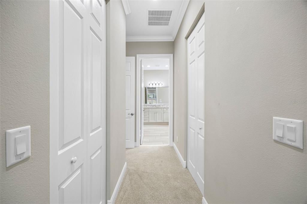 For Sale: $649,900 (3 beds, 3 baths, 2725 Square Feet)