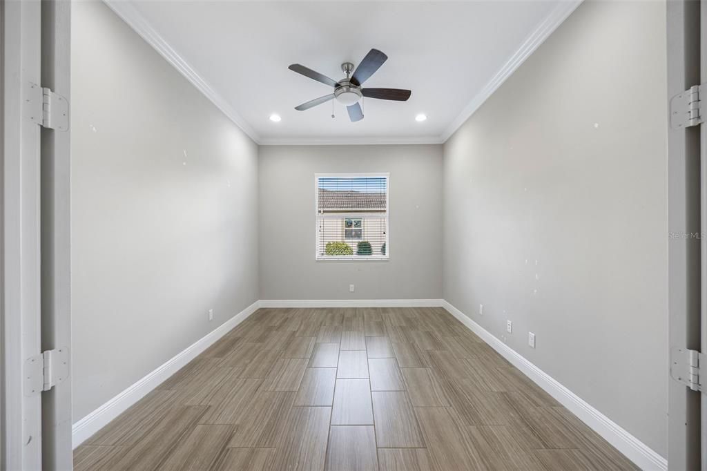 For Sale: $649,900 (3 beds, 3 baths, 2725 Square Feet)