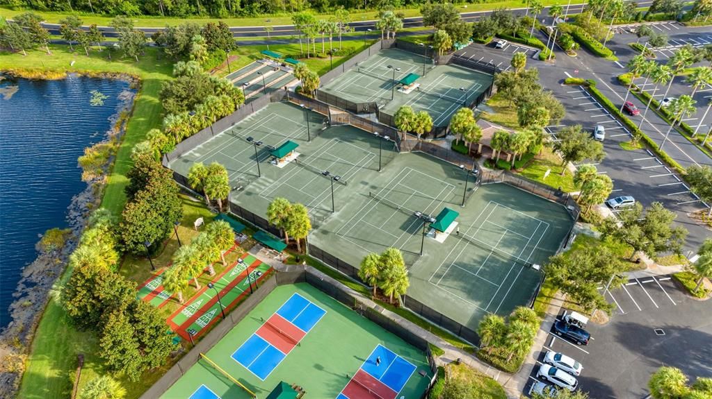 For Sale: $649,900 (3 beds, 3 baths, 2725 Square Feet)