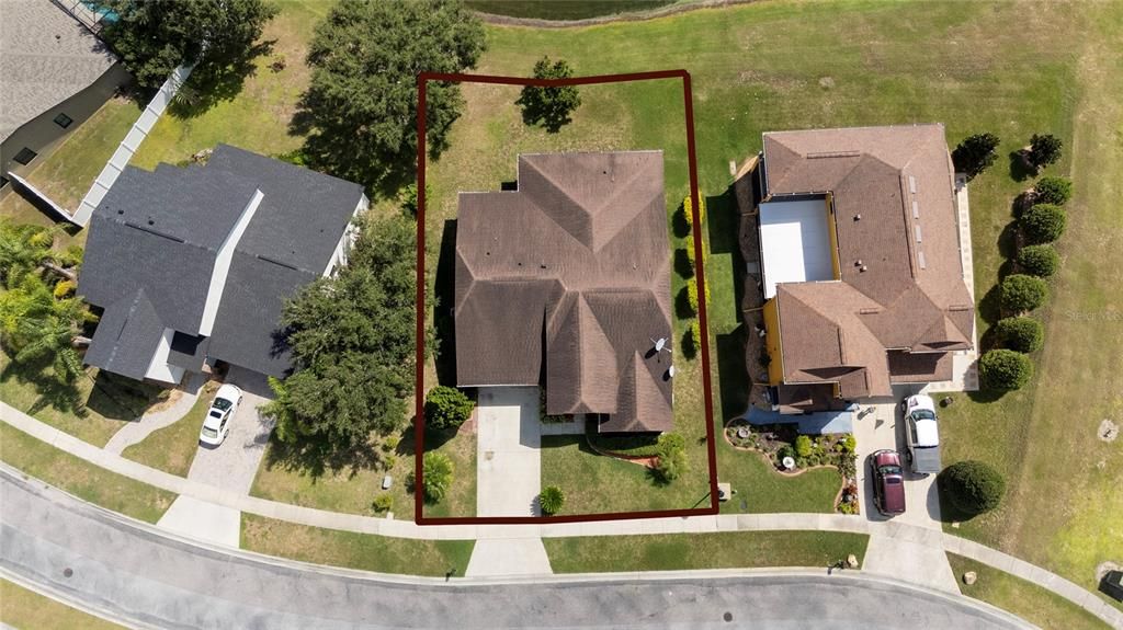 合同活跃: $369,900 (4 贝兹, 3 浴室, 2231 平方英尺)