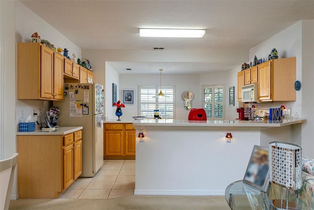 For Rent: $2,000 (3 beds, 2 baths, 1776 Square Feet)