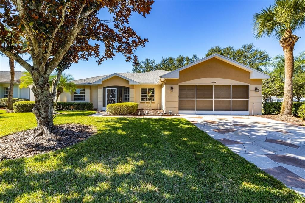 For Rent: $2,000 (3 beds, 2 baths, 1776 Square Feet)