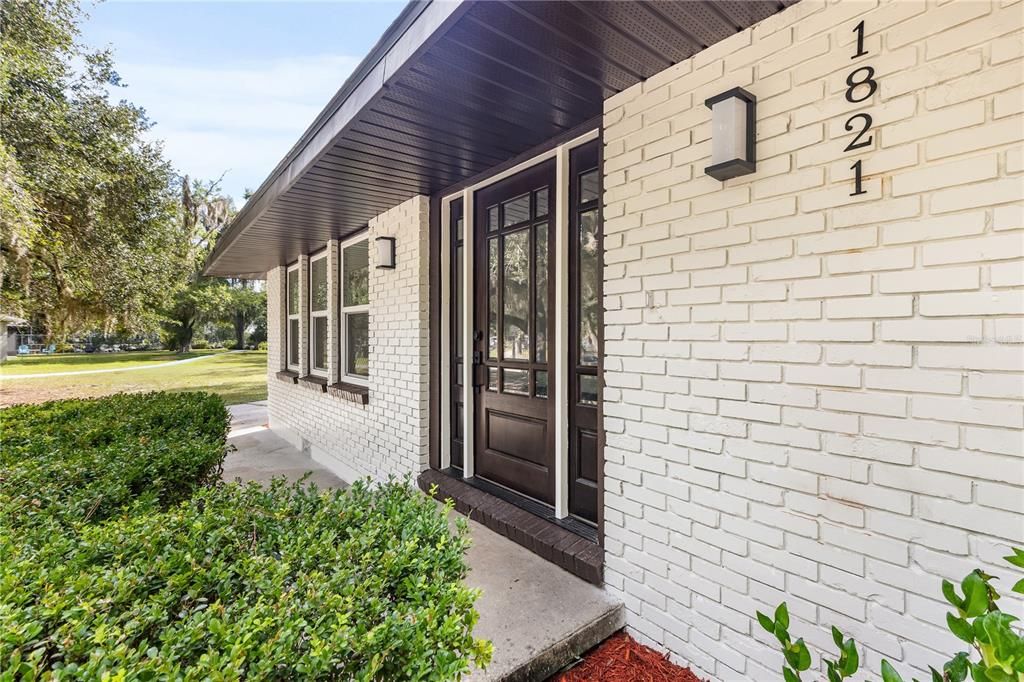 Active With Contract: $325,000 (4 beds, 2 baths, 2188 Square Feet)