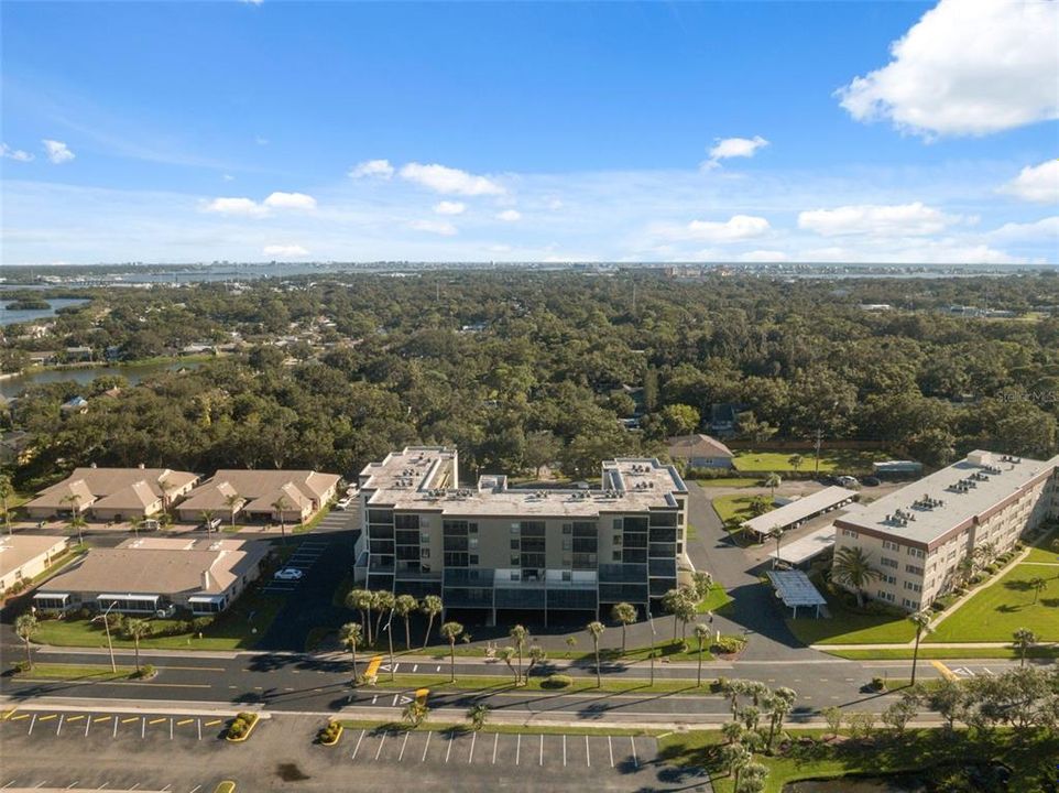 For Sale: $235,000 (2 beds, 2 baths, 1130 Square Feet)