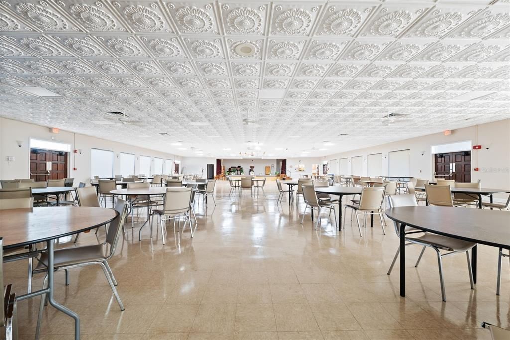 For Sale: $235,000 (2 beds, 2 baths, 1130 Square Feet)