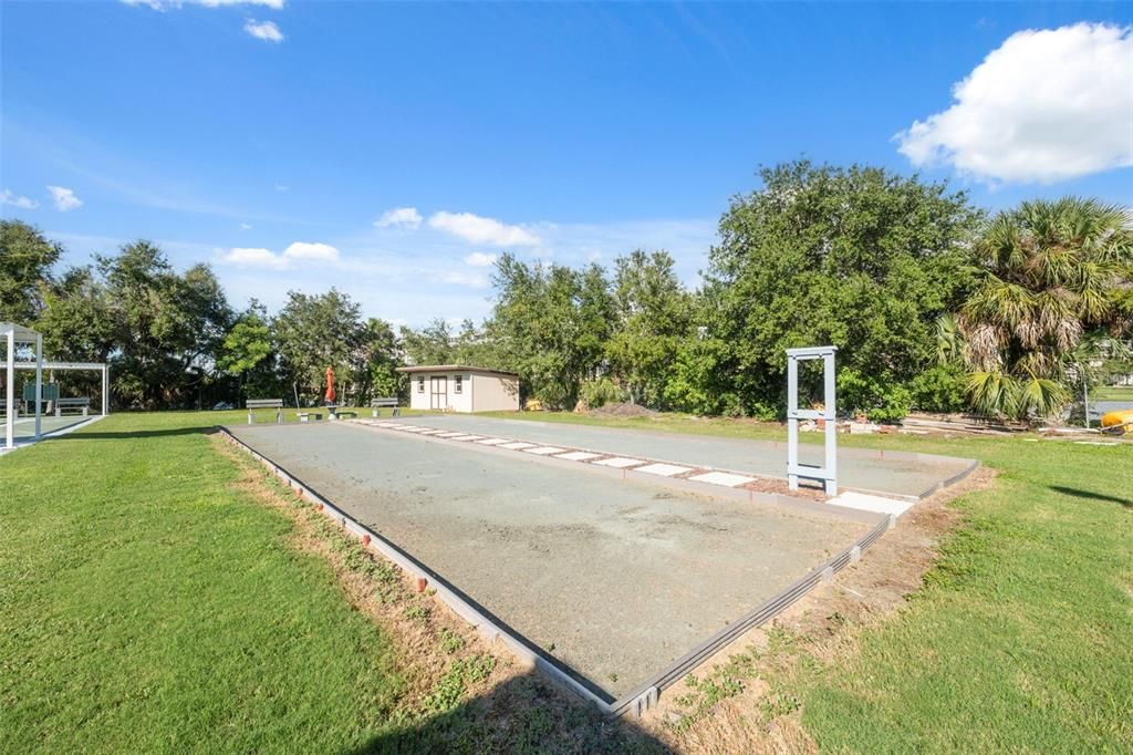 For Sale: $235,000 (2 beds, 2 baths, 1130 Square Feet)